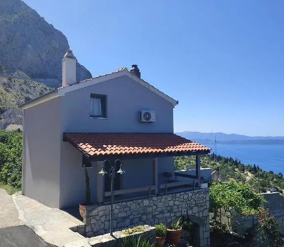 Apartment Holliday Alida With Jacuzzi Podgora (Split-Dalmatia)